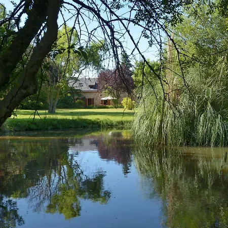 克洛斯都费卢克斯住宿加早餐旅馆 Thorigné-dʼAnjou